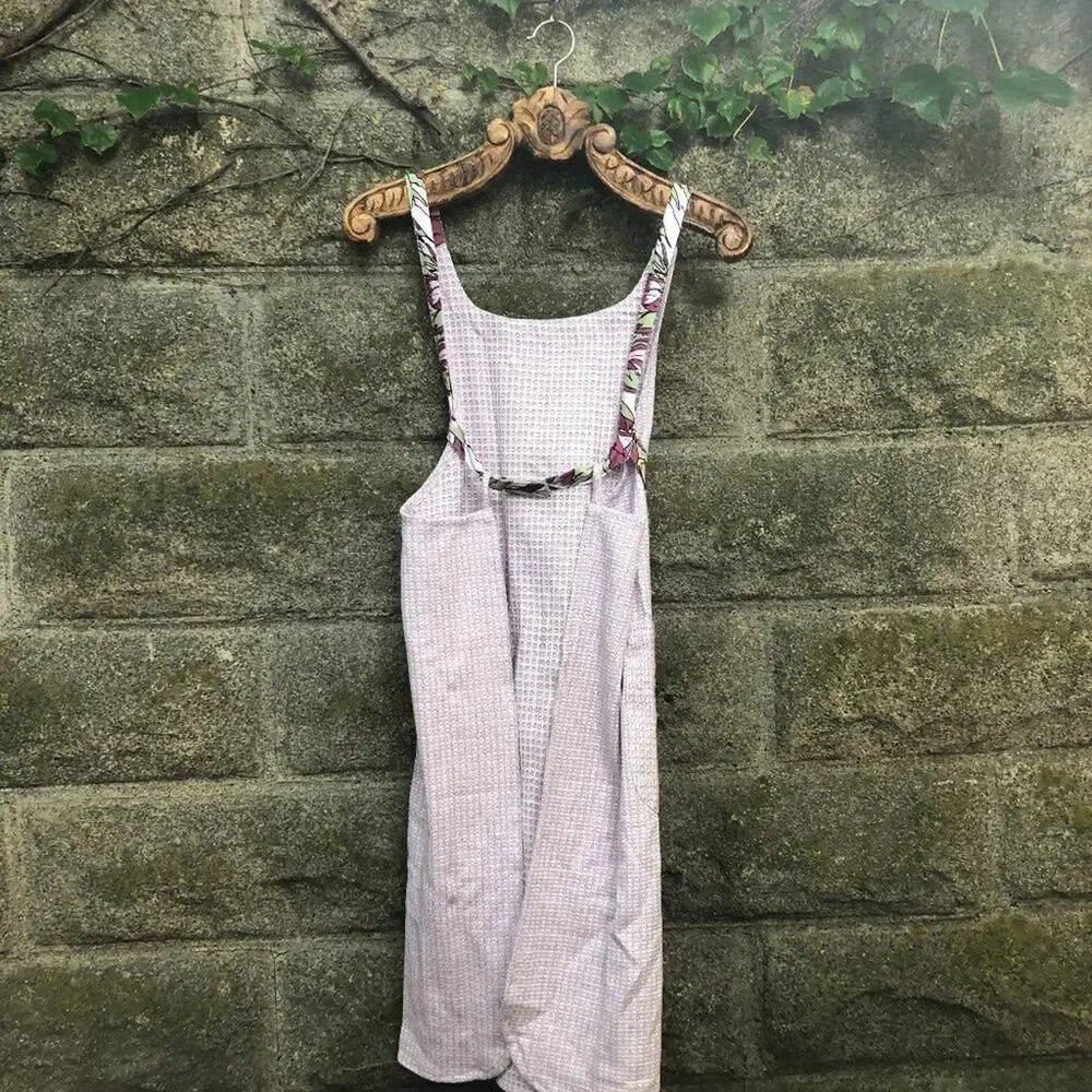 SMB Textiles 100% Cotton Textured Apron with Pockets Brown Leaf NWT